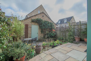 Photo 26- click for photo gallery